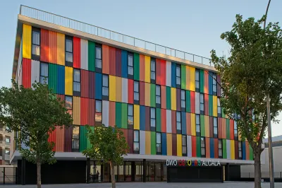 Dwo Colours Alcalá Hotels near Simancas Metro Station