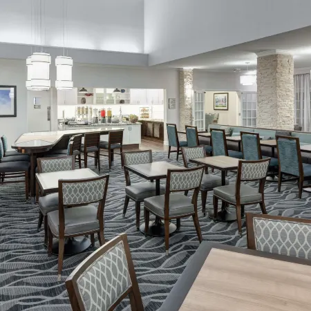 Homewood Suites by Hilton Seattle Tacoma Int'l. Airport-Tukwila