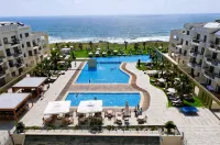 Capital Coast Resort and Spa - Pool