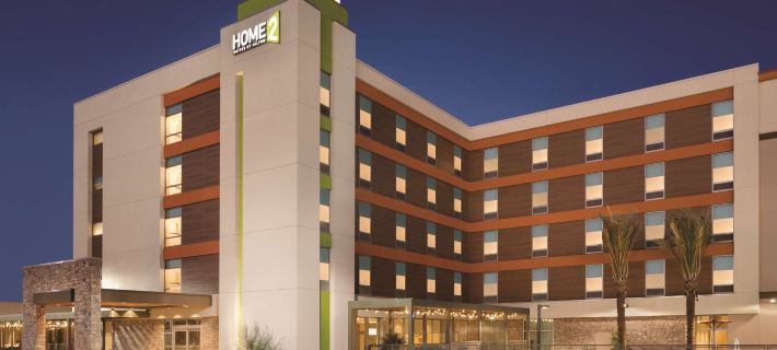 Home2 Suites by Hilton Phoenix Tempe, University Research Park Hotels in Темпі