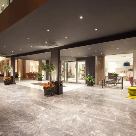 Athenaeum Grand Hotel
