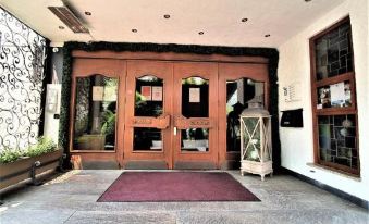 Dreispitz -B&B-Hotel Garni