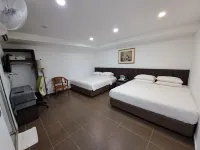 Hotel Al Abraar