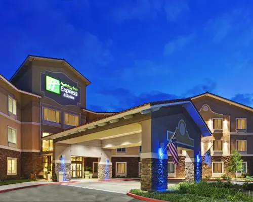 Holiday Inn Express & Suites BEAUMONT - OAK VALLEY by IHG Hoteles en Condado de Riverside