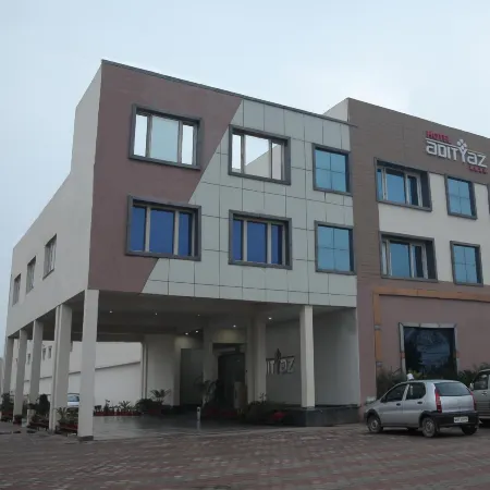 Hotel Adityaz
