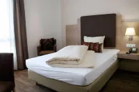 Hotel - Landgasthof Obermaier Zum Vilserwirt Hotels in Altfraunhofen