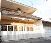 Rasfa Homestay Syariah Hotels in Klojen Subdistrict