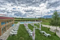 Thermal Hotel Seven Seasons - Pools