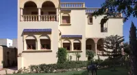 Al Jasira Hotel