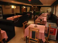 Soorya Beach Resort Hotels in Periyamudaliyar Chavadi