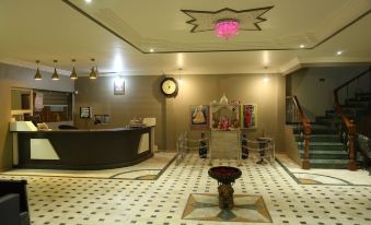 Hotel Natraj & Resort