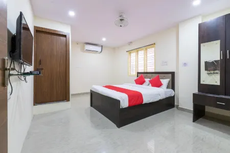 Hotel Station View by ShriGo Hotels Отели в г. Mughalsarai Rly. Settlement