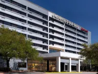 Courtyard Austin-University Area Hotels near Congregation Beth Israel