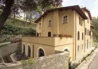 La Locanda del Borgo Hotels in Pietralunga