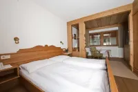 Hotel Gasthof Handl Hotels in Schönberg im Stubaital