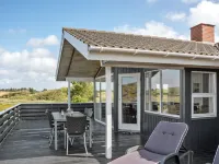 "Electra" - 500m to the Fjord