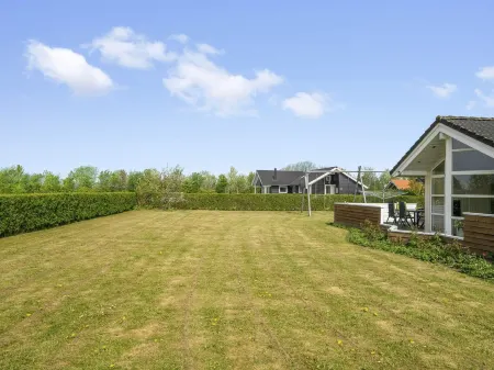 "Reimer" - 700m from the Sea Отели в г. Sydals