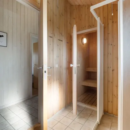 "Suometar" - 400m from the Sea
