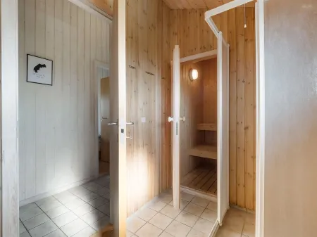 "Suometar" - 400m from the Sea