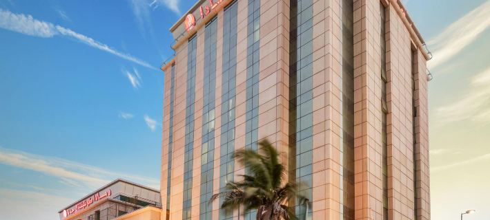 Ramada by Wyndham Continental Jeddah Ξενοδοχεία στην πόλη Τζέντα