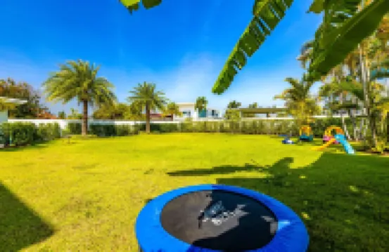 Modern 3 Bedroom Pool Villa (PG19)
