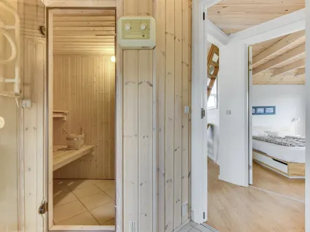 "Sigbritt" - 100m from the Sea Отели в г. Broager