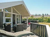 "Esaline" - 400m from the Sea - Hot Tub