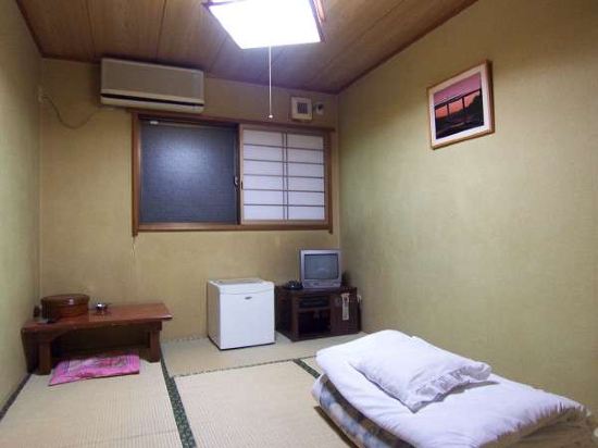 Tsukui Ryokan