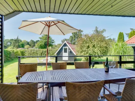 "Aage" - 300m to the Fjord Отели в г. Nordfyns