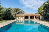 Best Western Domaine de Roquerousse Hotels in Mallemort