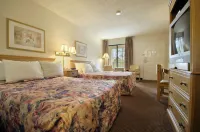 Days Inn & Suites by Wyndham Mobile Các khách sạn ở Tillmans Corner