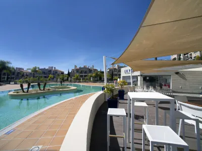 Pine Hills Ambar
