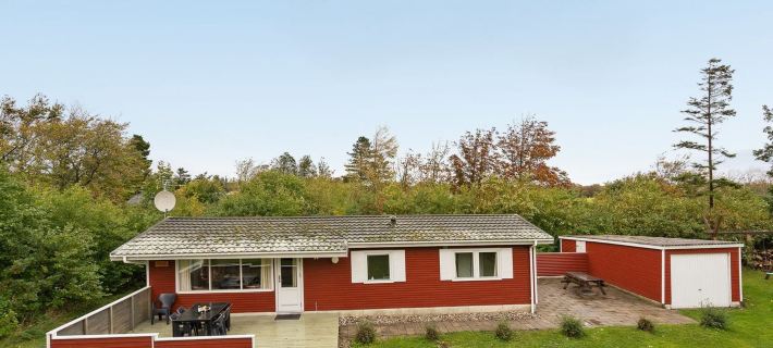 "Leny" - 450m to the Fjord Hotels in Tarm