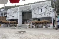 타와엔 비치 리조트