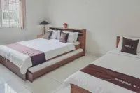 Villa Lotus E06 Syariah RedPartner Hotels in Sindangjaya