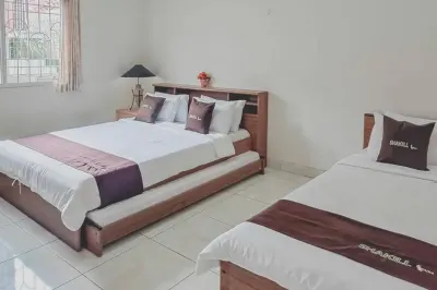 Villa Lotus E06 Syariah RedPartner Hotel di Cipanas