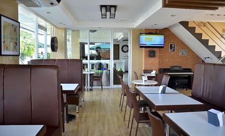 Green Banana Business Hotel - Housity
