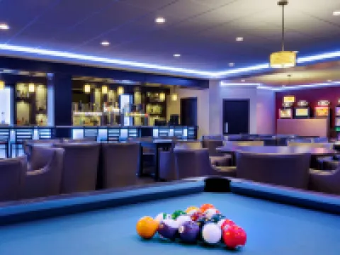 Travelodge by Wyndham（Travelodge 萊斯布里奇） 萊斯布里奇酒店