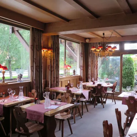 Hôtel Restaurant la Tourmaline
