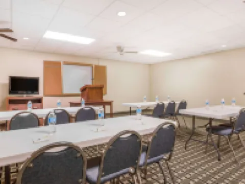 Days Inn by Wyndham Trenton Hotels in Dade County