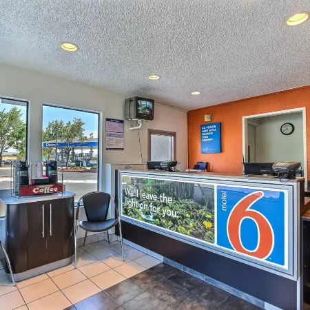Motel 6 Pleasanton, CA