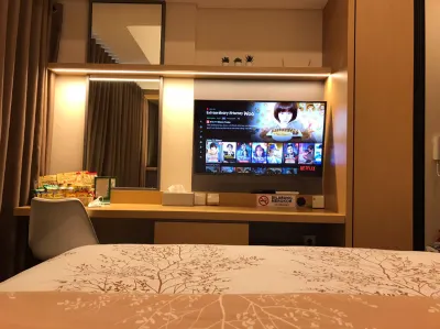 CASA DE PARCO Apartment Near AEON MALL, THE BREEZE, ICE BSD by GIZL LUXURY Hotel a Sampora