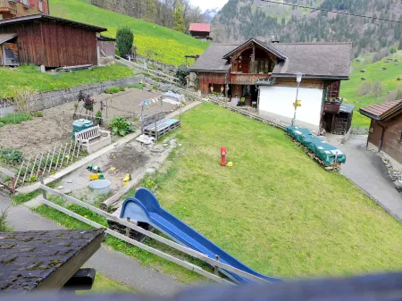 Vreneli Отели рядом с достопримечательностью «Murrenbachfall»