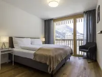 Montela Hotel & Resort - Holiday Stay