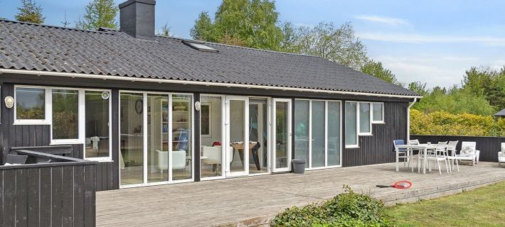 "Hallveig" - 1.1km from the Sea Hotels in Vaeggerlose