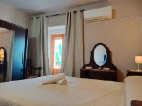 Casas Rurales Puerta de Andalucía Hotels in Santa Elena