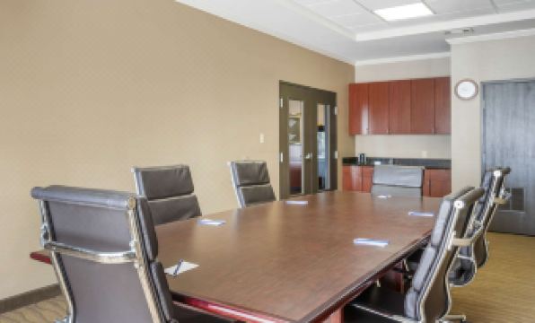 Comfort Inn & Suites