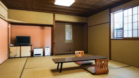 Zenkoji Temple Yakuoin Отели в г. Нагано