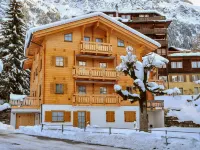Alpina Apt. CH