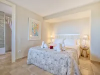 Petite Fleur Hotels in Ermita